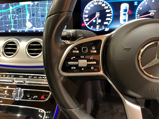 Ｅクラス Ｅ２００　４マチック　アバンギャルド　パノラミックスライディングルーフ　エクスクルーシブＰＫＧ　レーダーセーフティＰＫＧ　純正ＨＤＤナビ　フルセグＴＶ　ＳＤ／ＵＳＢ／Ｂｔ　黒革シート　シートヒーター　３６０°カメラ　ＥＴＣ　禁煙車（8枚目）