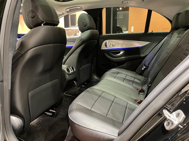 Ｅクラス Ｅ２００　４マチック　アバンギャルド　パノラミックスライディングルーフ　エクスクルーシブＰＫＧ　レーダーセーフティＰＫＧ　純正ＨＤＤナビ　フルセグＴＶ　ＳＤ／ＵＳＢ／Ｂｔ　黒革シート　シートヒーター　３６０°カメラ　ＥＴＣ　禁煙車（31枚目）