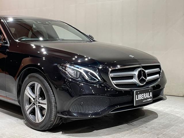 Ｅクラス Ｅ２００　４マチック　アバンギャルド　パノラミックスライディングルーフ　エクスクルーシブＰＫＧ　レーダーセーフティＰＫＧ　純正ＨＤＤナビ　フルセグＴＶ　ＳＤ／ＵＳＢ／Ｂｔ　黒革シート　シートヒーター　３６０°カメラ　ＥＴＣ　禁煙車（41枚目）