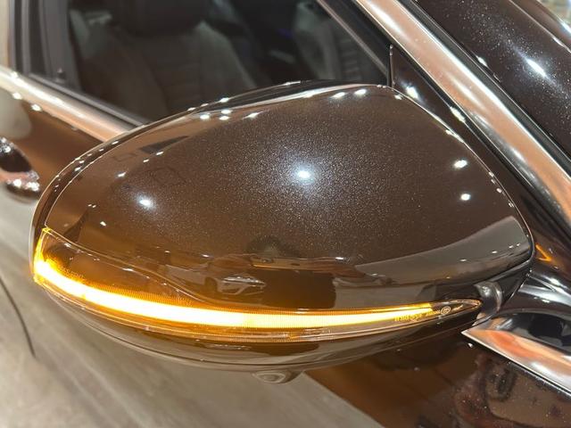 Ｅクラス Ｅ２００　４マチック　アバンギャルド　パノラミックスライディングルーフ　エクスクルーシブＰＫＧ　レーダーセーフティＰＫＧ　純正ＨＤＤナビ　フルセグＴＶ　ＳＤ／ＵＳＢ／Ｂｔ　黒革シート　シートヒーター　３６０°カメラ　ＥＴＣ　禁煙車（49枚目）