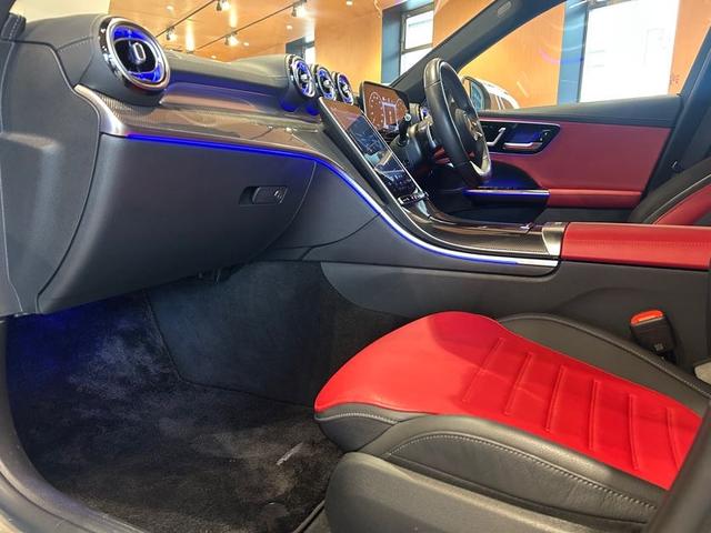 Cクラス C200 4Mアバンギャルド AMGラインパッケージ レザーエクスクルーシブPKG 赤黒コンビレザーシート シートヒーター ベーシックPKG レーダーセーフティPKG 360°カメラ DIGITALライト アダプティブハイビームアシスト 禁煙車(26枚目)