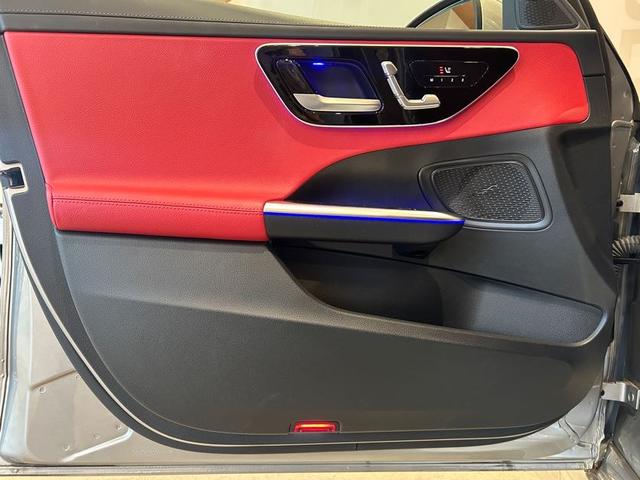 Cクラス C200 4Mアバンギャルド AMGラインパッケージ レザーエクスクルーシブPKG 赤黒コンビレザーシート シートヒーター ベーシックPKG レーダーセーフティPKG 360°カメラ DIGITALライト アダプティブハイビームアシスト 禁煙車(27枚目)