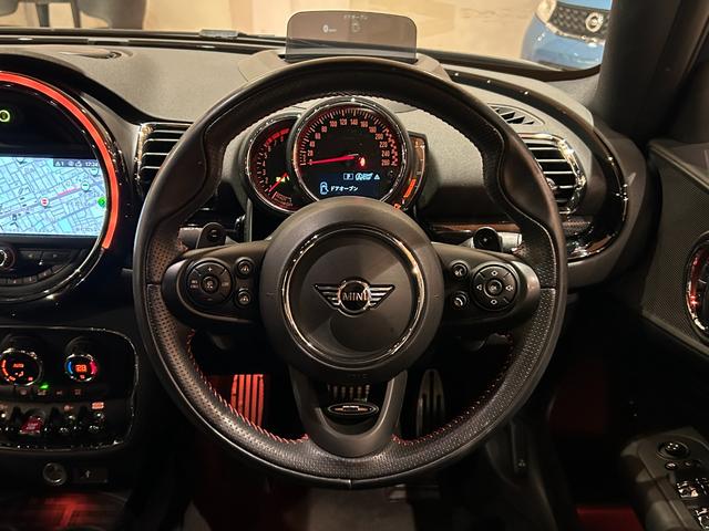 MINI JCWクラブマンGPインスパイアードエディション 世界299台限定車(シリアルナンバー126) 専用シルバールーフ&チリレッドミラーキャップ 専用サイドストライプ 専用リアストライプ ピアノブラックエクステリア ACC ヘッドアップディスプレイ(6枚目)