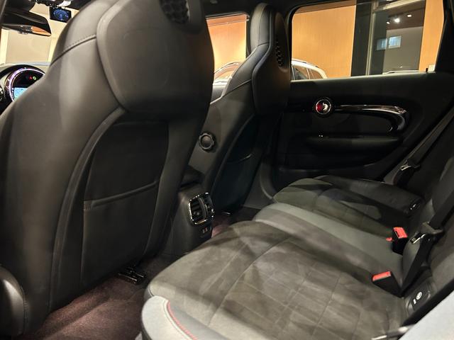 MINI JCWクラブマンGPインスパイアードエディション 世界299台限定車(シリアルナンバー126) 専用シルバールーフ&チリレッドミラーキャップ 専用サイドストライプ 専用リアストライプ ピアノブラックエクステリア ACC ヘッドアップディスプレイ(29枚目)