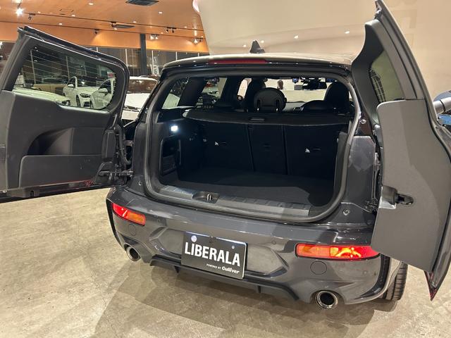 MINI JCWクラブマンGPインスパイアードエディション 世界299台限定車(シリアルナンバー126) 専用シルバールーフ&チリレッドミラーキャップ 専用サイドストライプ 専用リアストライプ ピアノブラックエクステリア ACC ヘッドアップディスプレイ(35枚目)