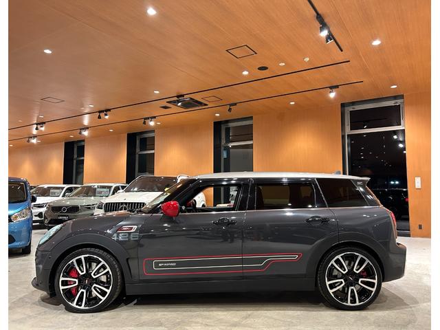 MINI JCWクラブマンGPインスパイアードエディション 世界299台限定車(シリアルナンバー126) 専用シルバールーフ&チリレッドミラーキャップ 専用サイドストライプ 専用リアストライプ ピアノブラックエクステリア ACC ヘッドアップディスプレイ(41枚目)