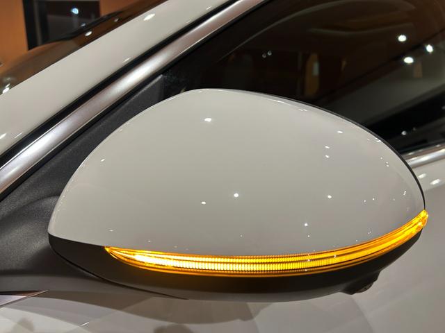 Cクラスオールテレイン C220d 4マチック オールテレイン 1オーナー レザーエクスクルーシブPKG パノラミックスライディングルーフ 本革シート レーダーセーフティPKG ヘッドアップディスプレイ 360°カメラ DIGITALライト 禁煙車(49枚目)