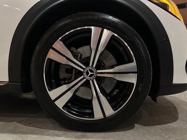 Cクラスオールテレイン C220d 4マチック オールテレイン 1オーナー レザーエクスクルーシブPKG パノラミックスライディングルーフ 本革シート レーダーセーフティPKG ヘッドアップディスプレイ 360°カメラ DIGITALライト 禁煙車(52枚目)