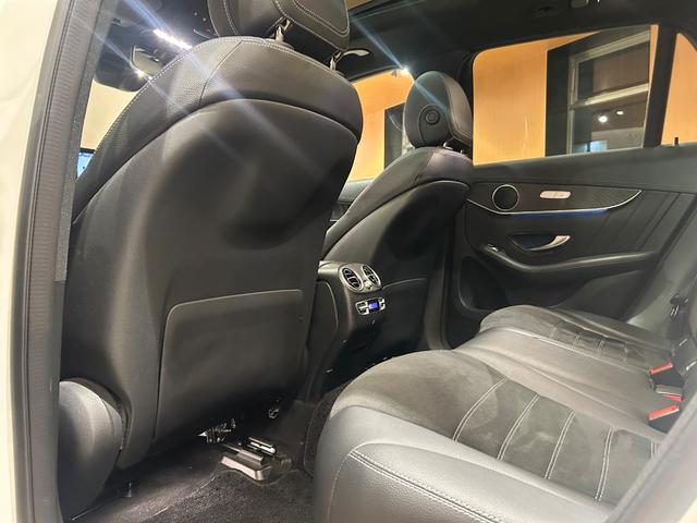 ＧＬＣ ＧＬＣ２２０ｄ　４マチック　ＡＭＧライン　パノラミックスライディングルーフ　純正ランニングボード　レーダーセーフティＰＫＧ　純正メモリナビ　フルセグＴＶ　３６０°カメラ　ハーフレザーシート　シートヒーター　マルチビームＬＥＤヘッドライト（33枚目）