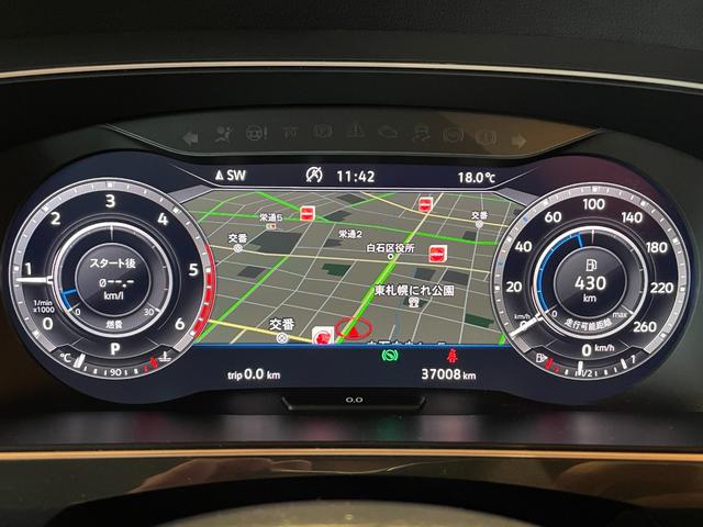 ティグアン TDI 4モーション ハイライン レザーシートPKG 本革シート 運転席メモリー付きパワーシート 運転席パワーランバーサポート シートヒーター オールインセーフティ ヘッドアップディスプレイ 純正メモリナビ 360°カメラ 禁煙車(10枚目)
