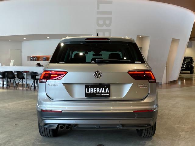 ティグアン TDI 4モーション ハイライン レザーシートPKG 本革シート 運転席メモリー付きパワーシート 運転席パワーランバーサポート シートヒーター オールインセーフティ ヘッドアップディスプレイ 純正メモリナビ 360°カメラ 禁煙車(49枚目)