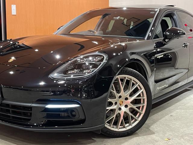 パナメーラ 4 E-ハイブリッド 10イヤーズエディション パノラマルーフシステム BOSEサラウンドサウンド ソフトクローズドア PDLSPlus PASM 純正メモリナビ サラウンドビューカメラ 本革シート シートヒーター パワーテールゲート 禁煙車(46枚目)