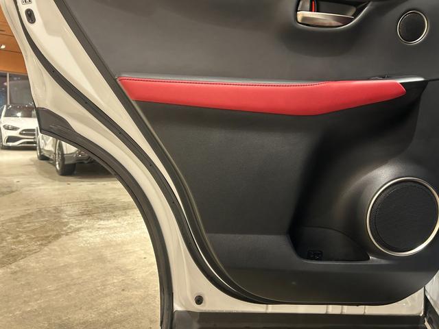 NX NX300 Fスポーツ ムーンルーフ ルーフレール 三眼フルLEDヘッドランプパーキングサポートブレーキ パノラミックビューモニター フロントスポイラー LexusSafetySystem+ Fスポーツ専用スポーツシート(30枚目)