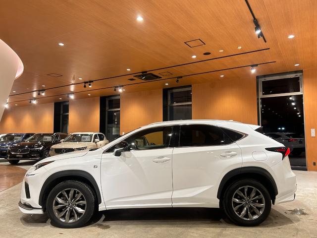 NX NX300 Fスポーツ ムーンルーフ ルーフレール 三眼フルLEDヘッドランプパーキングサポートブレーキ パノラミックビューモニター フロントスポイラー LexusSafetySystem+ Fスポーツ専用スポーツシート(40枚目)