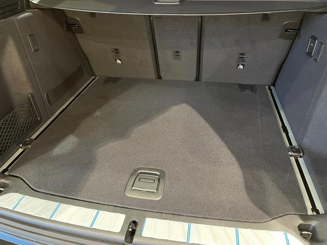 輸入車はもちろんのこと、国産車も下取りや買取を承っております。お気軽にお申し付けくださいませ。