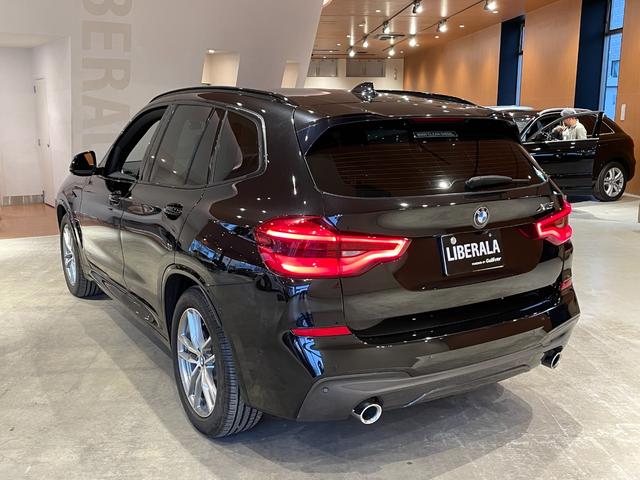 全国納車が可能でございます。全国のＬＩＢＥＲＡＬＡ、もしくはガリバー直営店舗のどこでも納車が可能です。お気軽にお問い合わせくださいませ。