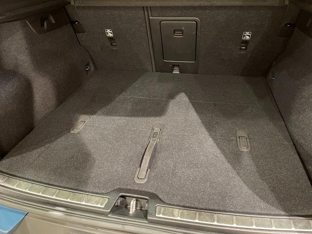 ＸＣ４０ アルティメット　Ｂ４　ＡＷＤ　電動パノラマガラスサンルーフ　ピクセルＬＥＤヘッドライト　ｈａｒｍａｎ／ｋａｒｄｏｎサラウンド　ダークティンテッドガラス　Ｇｏｏｇｌｅナビ　３６０°カメラ　パークアシスト　本革シート　シートヒーター（40枚目）