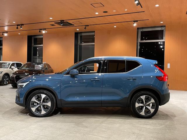 ＸＣ４０ アルティメット　Ｂ４　ＡＷＤ　電動パノラマガラスサンルーフ　ピクセルＬＥＤヘッドライト　ｈａｒｍａｎ／ｋａｒｄｏｎサラウンド　ダークティンテッドガラス　Ｇｏｏｇｌｅナビ　３６０°カメラ　パークアシスト　本革シート　シートヒーター（47枚目）