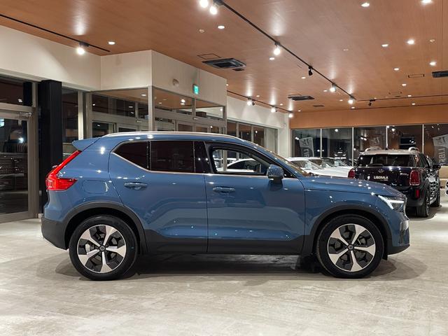 ＸＣ４０ アルティメット　Ｂ４　ＡＷＤ　電動パノラマガラスサンルーフ　ピクセルＬＥＤヘッドライト　ｈａｒｍａｎ／ｋａｒｄｏｎサラウンド　ダークティンテッドガラス　Ｇｏｏｇｌｅナビ　３６０°カメラ　パークアシスト　本革シート　シートヒーター（50枚目）