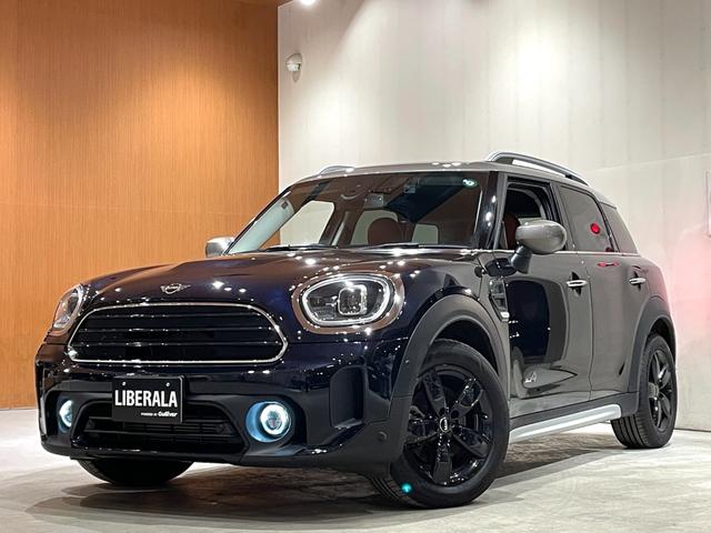 ＭＩＮＩ クーパーＤ　クロスオーバー　オール４　プレミアムプラスＰＫＧ　ＣＬＡＳＳＩＣＴＲＩＭ　シルバールーフ＆ミラーキャップ　ＡＣＣ　マルチディスプレイメーターパネル　革調シートカバー　シートヒーター　純正ＨＤＤナビ　バックカメラ　禁煙車（39枚目）