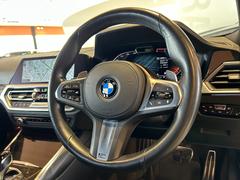 ＬＩＢＥＲＡＬＡではドイツプレミアム御三家をはじめとした輸入車お探しになられている方に逸品と呼べる１台をお届け致します。ぜし各ブランドを較べて愉しんで下さい。 5
