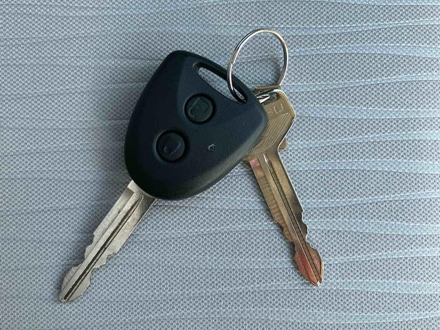 ミライース Ｘ　ＳＡＩＩＩ　ＬＥＤヘッドライト標準装備！！　保証　新車保証・まごころ保証　１年間・走行距離無制限付き・　走行距離２，２６２ｋｍ　ＣＤチューナー　ＬＥＤヘッドライト　前後コーナーセンサー　マニュアルエアコン　パワーウィンドウ　電動格納ドアミラー（27枚目）