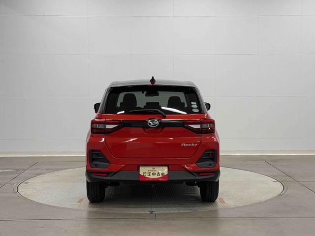 ロッキー プレミアム　９インチ純正ナビゲーション搭載！！　保証　まごころ保証　１年間・走行距離無制限付き　走行距離４７，１１９ｋｍ　９インチ純正ナビゲーション　前後ドライブレコーダー　パノラマモニター　ＥＴＣ　ブラインドスポットモニター　クルーズコントロール（20枚目）