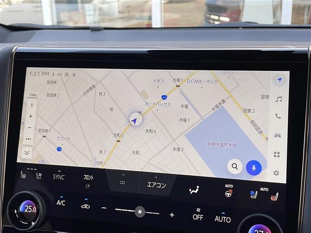 アルファード Ｚ　純正ナビ　ＴＶ　寒冷地　黒革シート　両側パワースライドドア　トヨタセーフティセンス　アドバンスドパック　ユニバーサルステップ　パーキングサポートブレーキ　ステアリングヒーター　ビルトインＥＴＣ２．０（3枚目）