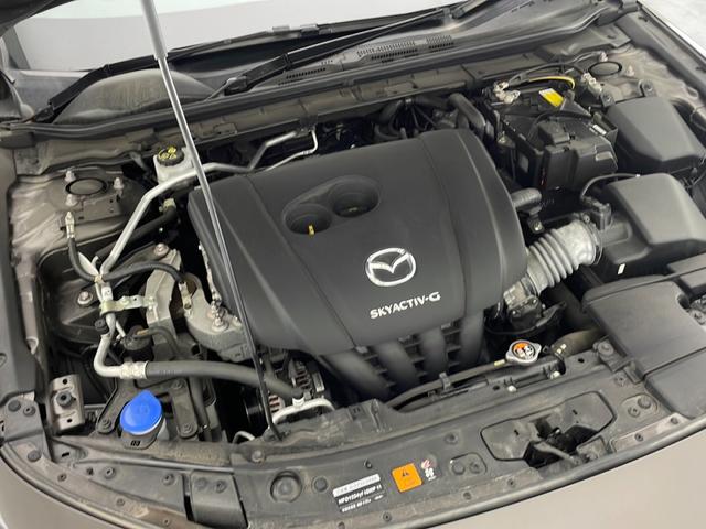 ＭＡＺＤＡ３セダン ２０Ｓ　Ｌパッケージ　純正メモリナビ／ＤＶＤ再生／フルセグテレビ／バックカメラ／アイドリングストップ／アダプティブクルーズコントロール／プッシュスタート／ＥＴＣ（28枚目）