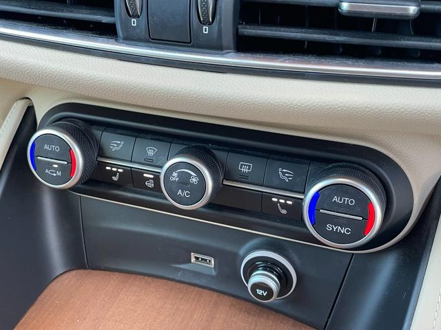 ファーストエディション　☆純正オーディオデッキ（ＡＵＸ／ＵＳＢ／ＢＴ／ＡｐｐｌｅＣａｒＰｌａｙ）☆Ｂカメラ☆ＥＴＣ☆ｈａｒｍａｎ／ｋａｒｄｏｎプレミアムオーディオ☆ＡＣＣ☆ＬＫＡ☆Ｄ／Ｎ席パワーシート☆Ｄ／Ｎ席シートヒーター(14枚目)