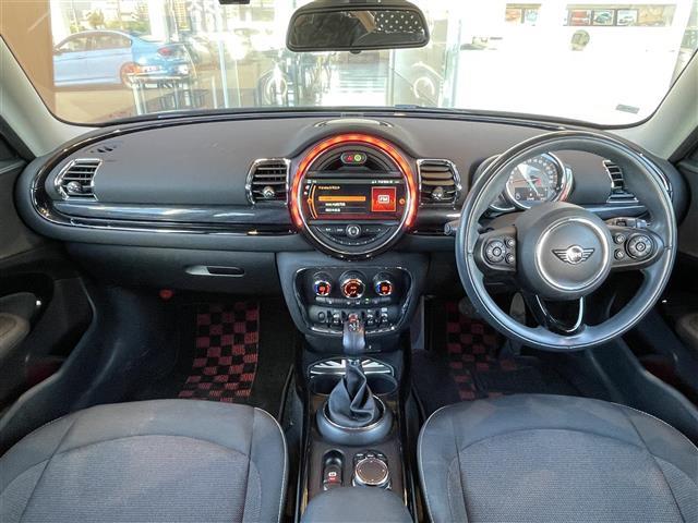ＭＩＮＩ クーパーＤ　クラブマン　禁煙車　純正ナビ　Ｂｌｕｅｔｏｏｔｈ　ドライブレコーダー　アイドリングストップ　横滑り防止装置　ＬＥＤヘッドライト　クルーズコントロール　シートヒーター　インテリジェントセーフティ（42枚目）