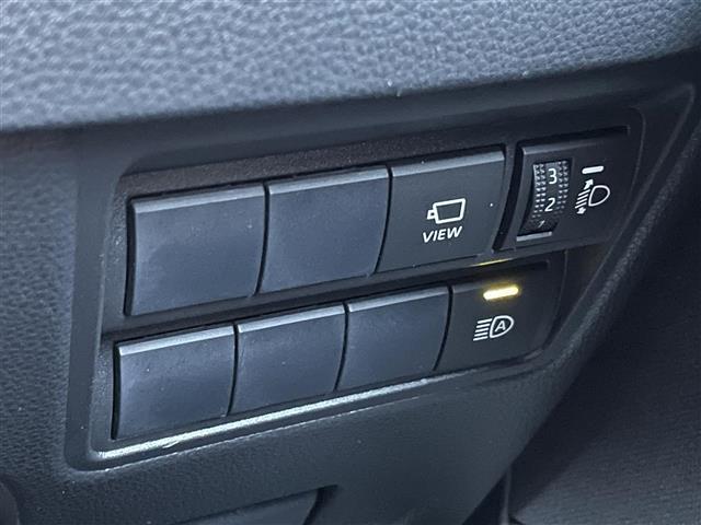ヤリス ハイブリッドＺ　１オーナー全方位カメラ　フルセグＴＶ　Ｂｌｕｅｔｏｏｔｈオーディオ　ＥＴＣ　前後ドライブレコーダー　純正フロアマット　ＬＥＤヘッドライト　ディスプレイオーディオ　追従型クルコン（19枚目）
