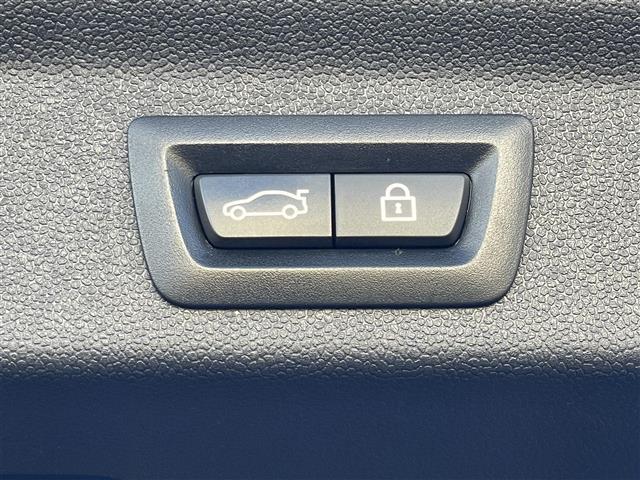 MINI クーパーD クロスオーバー 禁煙車 純正ナビ Bluetooth バックカメラ アンビエントライト リアパークディスタンスコントロール MINIロゴプロジェクションライト 保証書 取扱説明書(32枚目)
