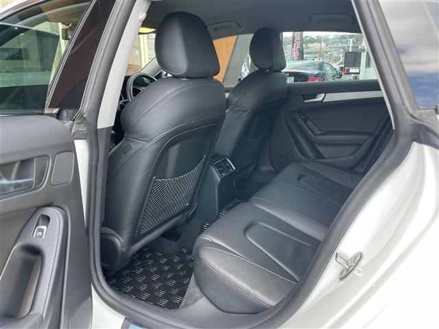 A5スポーツバック 2.0TFSIクワトロ 純正ナビ Bluetooth ETC ドライブレコーダー クルーズコントロール バックカメラ パーキングアシスト 純正フロアマット レザーシート シートヒーター パワーシート(32枚目)