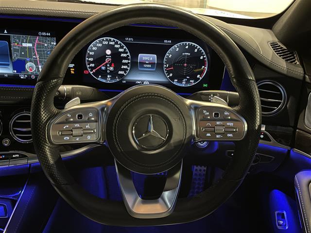 Sクラス S560ロング スポーツリミテッド 純正ナビ 全方位カメラ レーダークルーズコントロール 2.0ETC サンルーフ 黒革 電動リアゲート 全席シートヒーター エアシート 純正マット 全席パワーシート 前後コーナーセンサー全ドアイージー(10枚目)