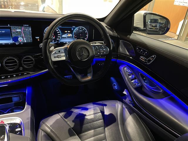 Sクラス S560ロング スポーツリミテッド 純正ナビ 全方位カメラ レーダークルーズコントロール 2.0ETC サンルーフ 黒革 電動リアゲート 全席シートヒーター エアシート 純正マット 全席パワーシート 前後コーナーセンサー全ドアイージー(21枚目)