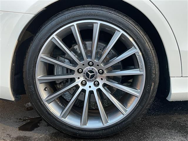 Sクラス S560ロング スポーツリミテッド 純正ナビ 全方位カメラ レーダークルーズコントロール 2.0ETC サンルーフ 黒革 電動リアゲート 全席シートヒーター エアシート 純正マット 全席パワーシート 前後コーナーセンサー全ドアイージー(41枚目)