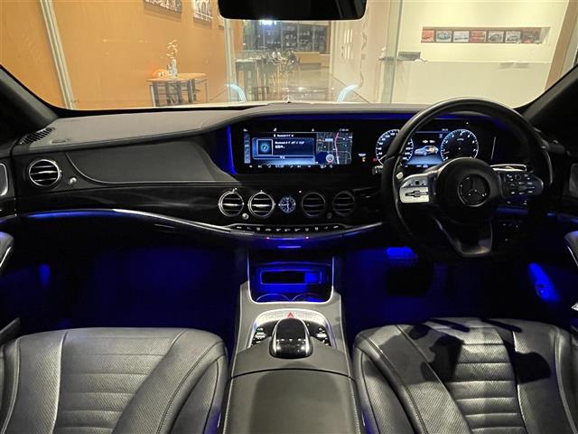 Sクラス S560ロング スポーツリミテッド 純正ナビ 全方位カメラ レーダークルーズコントロール 2.0ETC サンルーフ 黒革 電動リアゲート 全席シートヒーター エアシート 純正マット 全席パワーシート 前後コーナーセンサー全ドアイージー(42枚目)