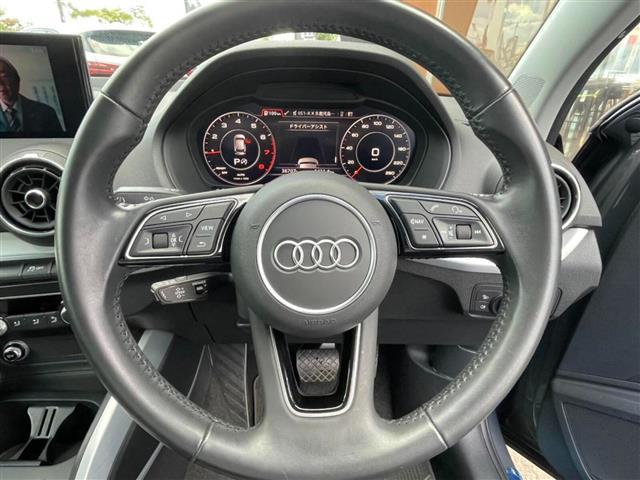 Ｑ２ ３０ＴＦＳＩスポーツ　純正ＨＤＤナビ／ＡＭ／ＦＭ／ＣＤ／ＤＶＤ／ＢＴ／ＴＶフルセグ／アウディコネクト／ＥＴＣ２．０／ドライブレコーダー／バックカメラ／シートヒーター／クルーズコントロール／プッシュスタート（9枚目）