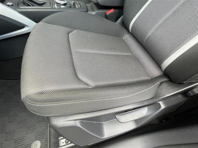Ｑ２ ３０ＴＦＳＩスポーツ　純正ＨＤＤナビ／ＡＭ／ＦＭ／ＣＤ／ＤＶＤ／ＢＴ／ＴＶフルセグ／アウディコネクト／ＥＴＣ２．０／ドライブレコーダー／バックカメラ／シートヒーター／クルーズコントロール／プッシュスタート（25枚目）