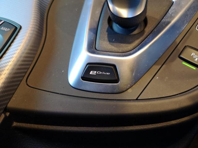 330e MスポーツアイパフォーマンスEDシャドー 純正HDDナビ バックカメラ USB Bluetooth アクティブクルーズコントロール レザーシート シートヒーター パワーシート ドライブレコーダー 前後コーナーセンサー LEDライト ETC(16枚目)