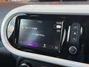 トゥインゴ バイブス　☆純正オーディオ（ＢＴ／ＵＳＢ／ＡＵＸ／ＡｐｐｌｅＣａｒｐｌａｙ）☆バックカメラ☆ＥＴＣ☆前後ドラレコ☆オートライト☆オートエアコン☆Ｄ／Ｎ席シートヒーター☆レーンキープアシスト（8枚目）