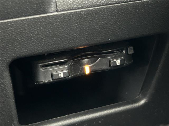 タント カスタムＸ　トップエディションＳＡＩＩ　パナソニックＳＤナビ　ＣＤ　ＤＶＤ　ＳＤ　フルセグ　バックカメラ　片側パワースライドドア　横滑り防止装置　衝突軽減ブレーキ　アイドリングストップ　純正アルミホイール　純正フロアマット　ＬＥＤライト（10枚目）