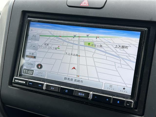 フリード Ｇ・ホンダセンシング　Ｓパッケージ　カロッツェリアナビ　ＣＤ　ＤＶＤ　ＳＤ　ＢＴ　フルセグ　１０．２型フリップダウンモニター　両側パワースライドドア　バックカメラ　前後ドラレコ　ＥＴＣ　ＬＥＤヘッドライト　シートヒーター（3枚目）