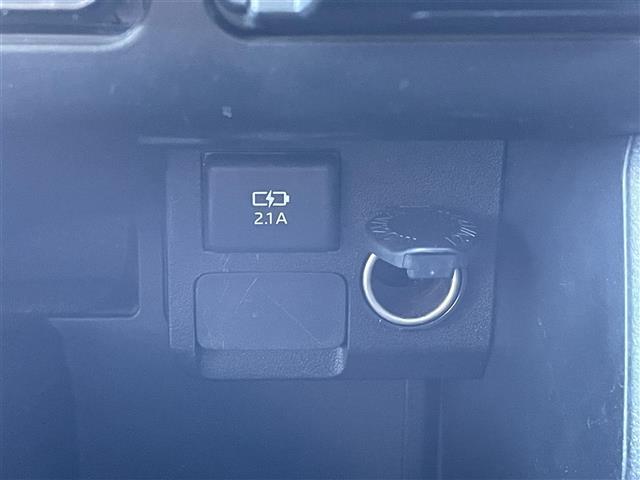 プロボックス ＤＸコンフォート　グレーオールペイント　純正ＳＤナビ　ＦＭ　ＡＭ　ＡＵＸ　ＢＴ　ドライブレコーダー　ＥＴＣ　Ｔｅｒｚｏルーフキャリア　ホワイトレタータイヤ　横滑り防止装置　レーンキープアシスト　衝突軽減ブレーキ　ＡＢＳ（12枚目）