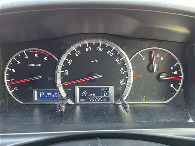 レジアスエースバン スーパーＧＬ　ダークプライムＩＩ　４ＷＤ　ＴＲＤエアロ（Ｆ／Ｓ／Ｒ）　アルパイン１１型ナビ　ＣＤ　ＤＶＤ　ＢＴ　フルセグ　バックカメラ　ステアリングスイッチ　両側パワースライドドア　ビルトインＥＴＣ　ＡＣ１００Ｖ電源　スマートキー×２（18枚目）