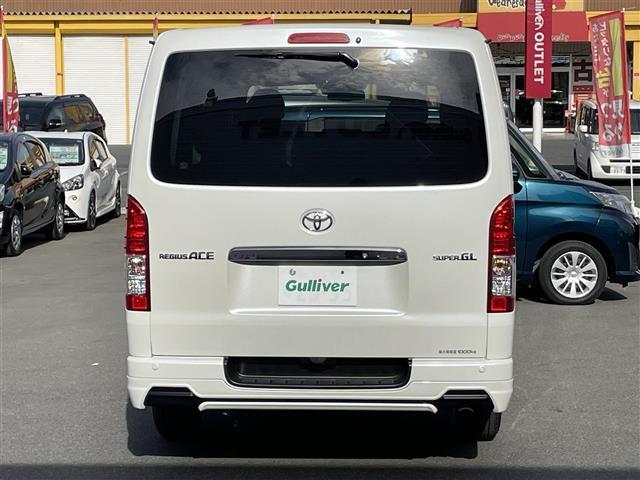 レジアスエースバン スーパーＧＬ　ダークプライムＩＩ　４ＷＤ　ＴＲＤエアロ（Ｆ／Ｓ／Ｒ）　アルパイン１１型ナビ　ＣＤ　ＤＶＤ　ＢＴ　フルセグ　バックカメラ　ステアリングスイッチ　両側パワースライドドア　ビルトインＥＴＣ　ＡＣ１００Ｖ電源　スマートキー×２（37枚目）