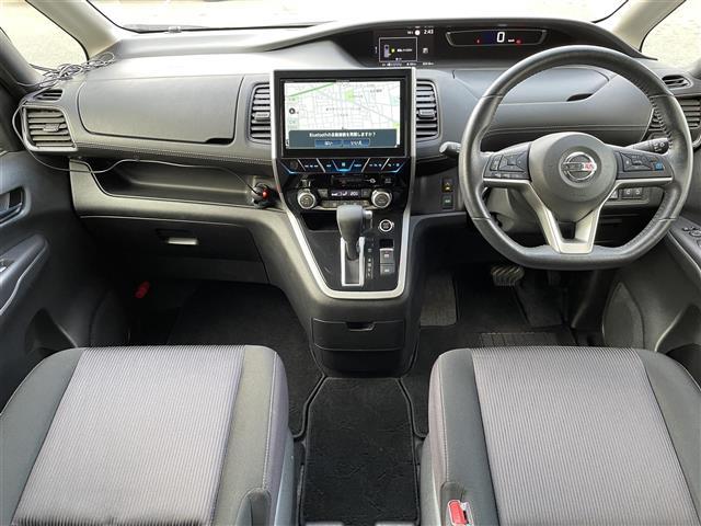 セレナ ハイウェイスター　ＶセレクションＩＩ　カロッツェリア１０型ナビ　ＣＤ　ＤＶＤ　ＢＤ　ＳＤ　ＵＳＢ　ＢＴ　フルセグＴＶ　両側パワースライドドア　アラウンドビューモニター　デジタルインナーミラー　プロパイロット　クルーズコントロール　スペアキ（2枚目）