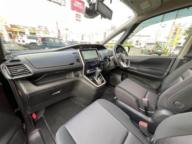 セレナ ハイウェイスター　ＶセレクションＩＩ　カロッツェリア１０型ナビ　ＣＤ　ＤＶＤ　ＢＤ　ＳＤ　ＵＳＢ　ＢＴ　フルセグＴＶ　両側パワースライドドア　アラウンドビューモニター　デジタルインナーミラー　プロパイロット　クルーズコントロール　スペアキ（25枚目）