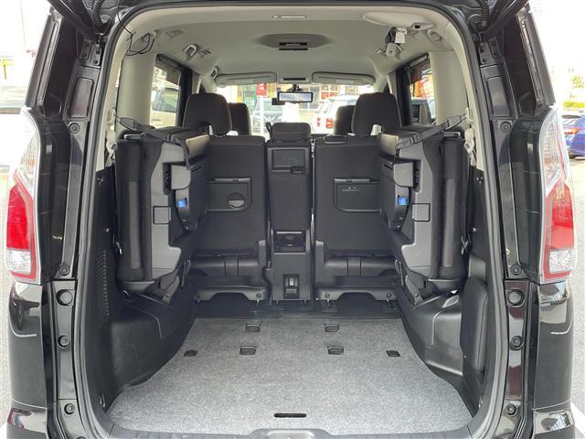 セレナ ハイウェイスター　ＶセレクションＩＩ　カロッツェリア１０型ナビ　ＣＤ　ＤＶＤ　ＢＤ　ＳＤ　ＵＳＢ　ＢＴ　フルセグＴＶ　両側パワースライドドア　アラウンドビューモニター　デジタルインナーミラー　プロパイロット　クルーズコントロール　スペアキ（33枚目）